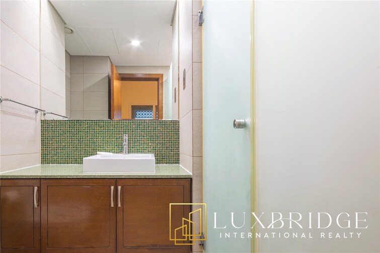  Apartment for Rent, Palm Jumeirah, Dubai