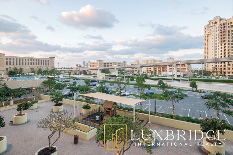 Apartment for Rent, Palm Jumeirah, Dubai