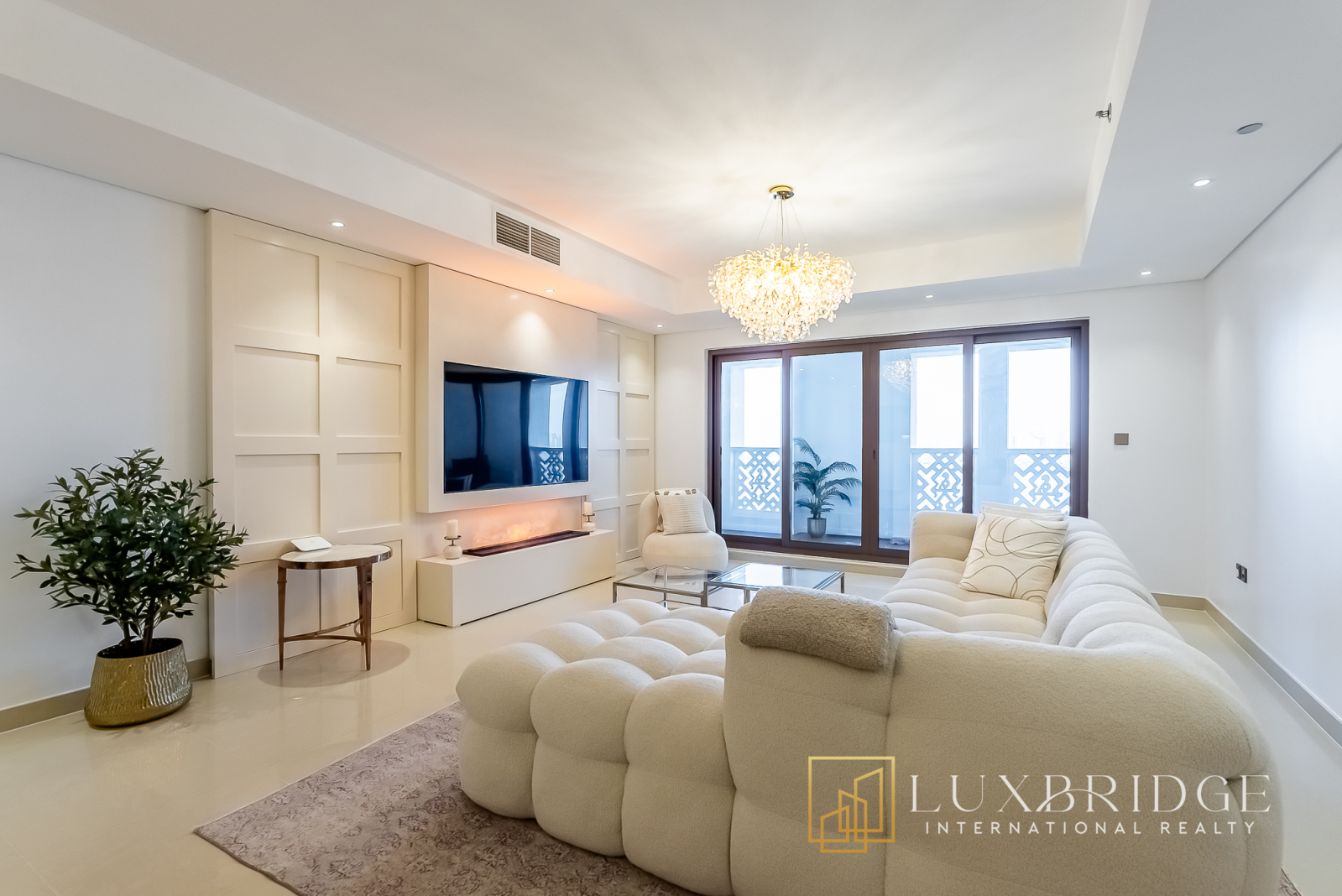  Apartment for Sale, Palm Jumeirah, Dubai