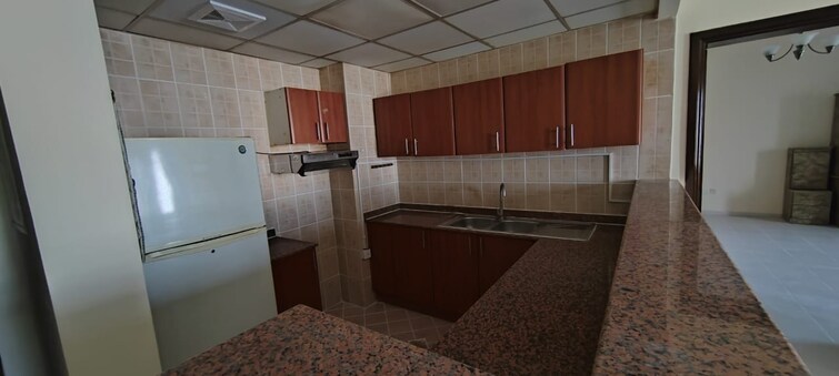  Apartment for Rent, International City, Dubai