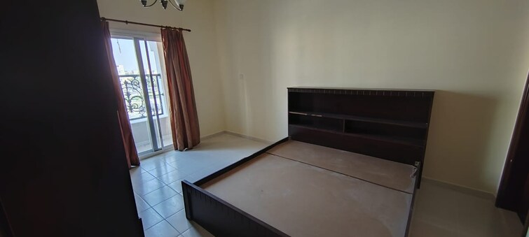  Apartment for Rent, International City, Dubai