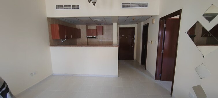  Apartment for Rent, International City, Dubai