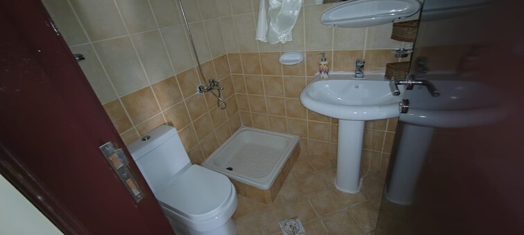  Apartment for Rent, International City, Dubai