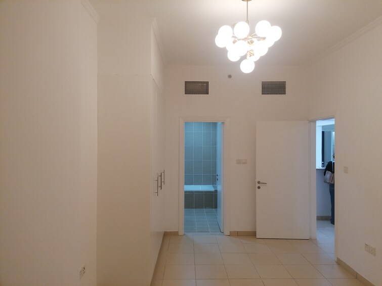 Queue Point Apartment for Rent, Liwan, Dubai