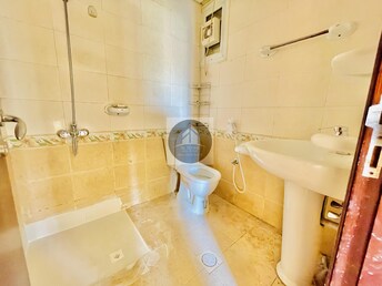 1 BR Apartment For Rent in Muwaileh Building