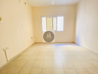 Studio Apartment For Rent in Muwaileh Building