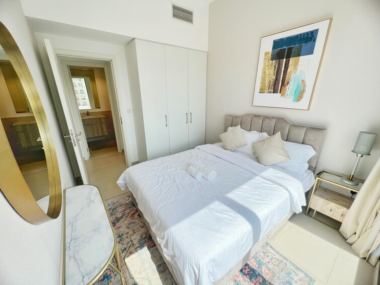  Apartment for Rent, Town Square, Dubai