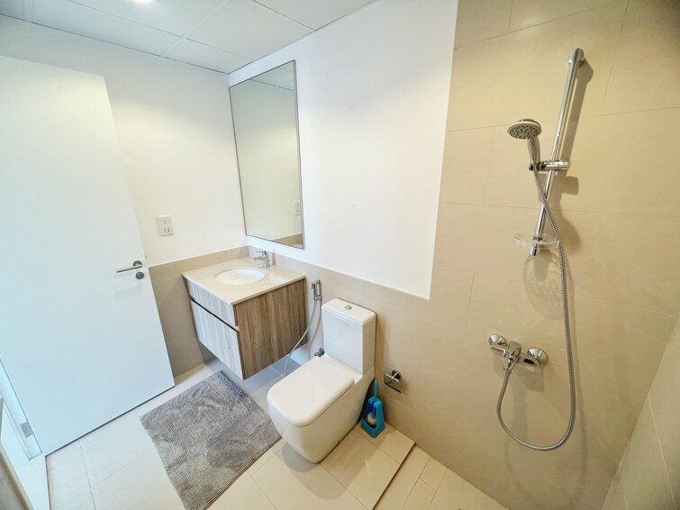  Apartment for Rent, Town Square, Dubai