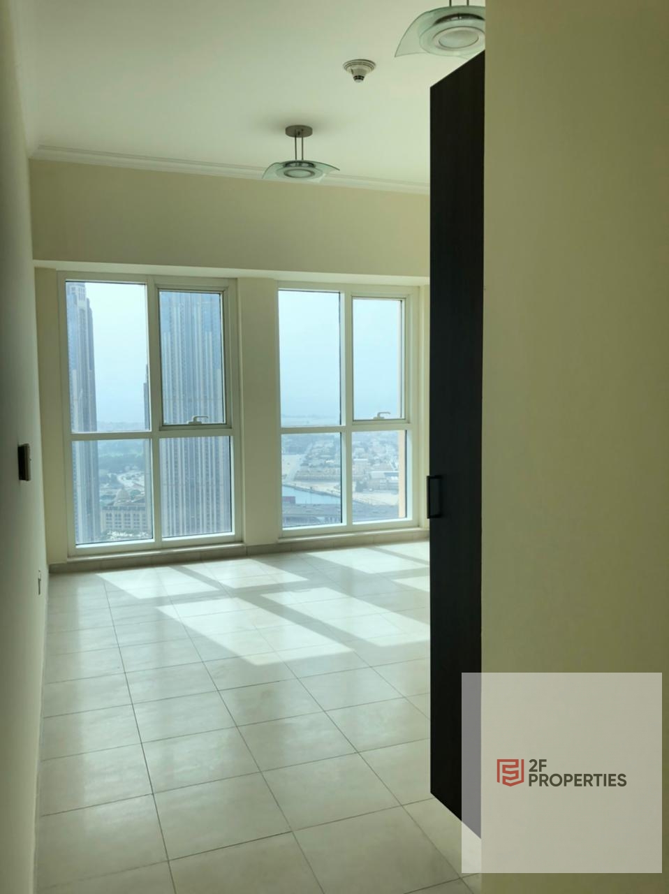 Churchill Towers Apartment for Sale, Business Bay, Dubai