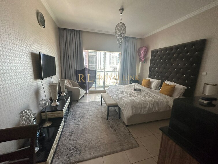 Burj Al Nujoom Apartment for Sale, Downtown Dubai, Dubai