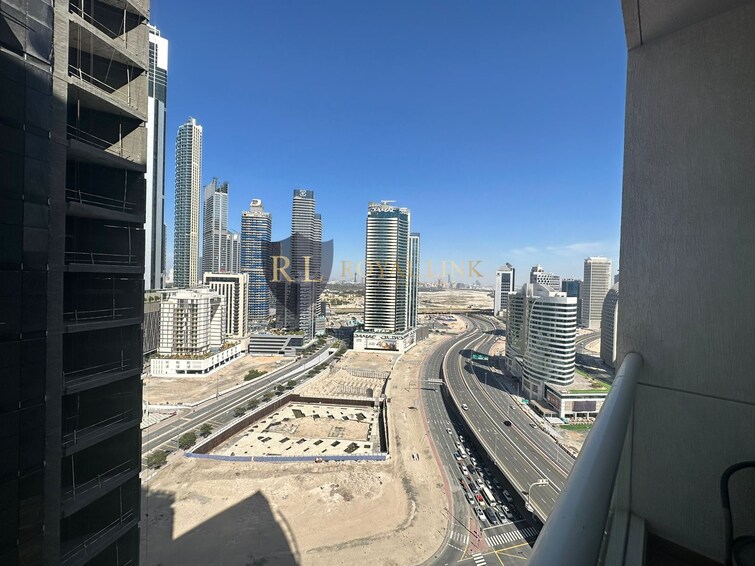 Burj Al Nujoom Apartment for Sale, Downtown Dubai, Dubai