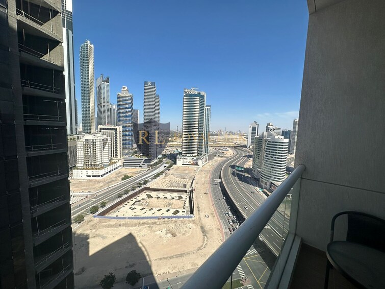 Burj Al Nujoom Apartment for Sale, Downtown Dubai, Dubai