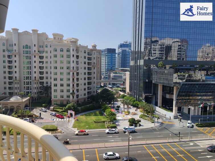 Shoreline Apartments Apartment for Rent, Palm Jumeirah, Dubai