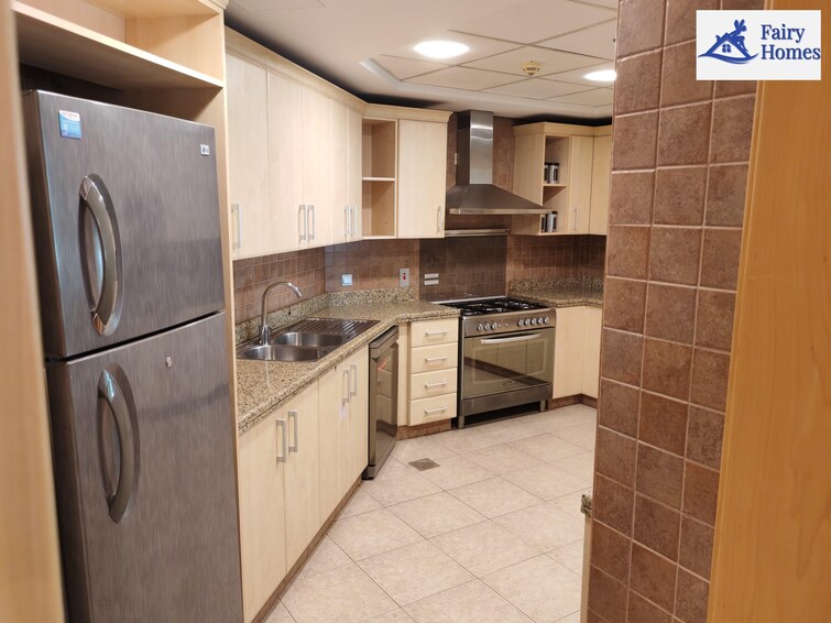 Shoreline Apartments Apartment for Rent, Palm Jumeirah, Dubai