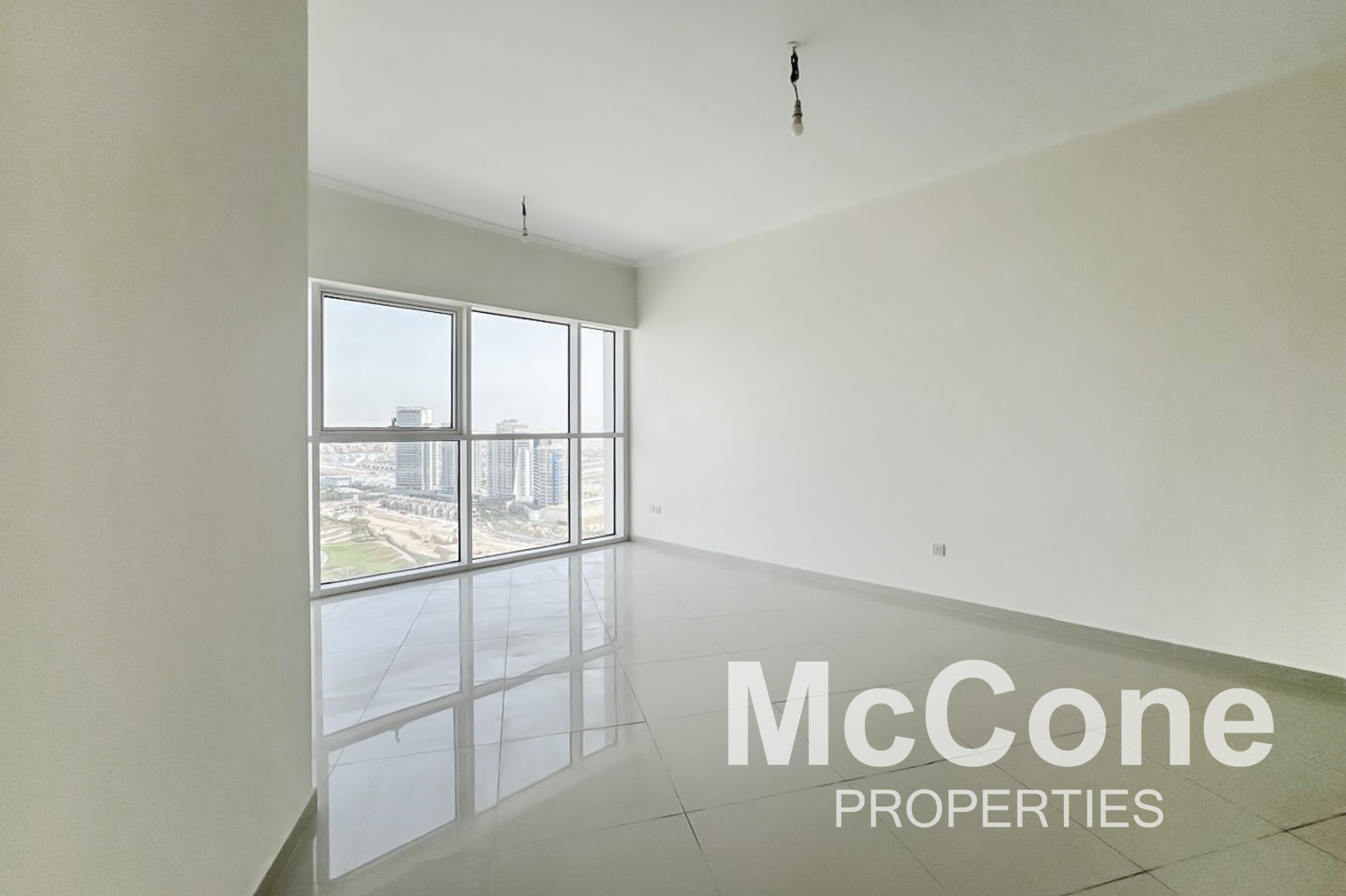 Carson - The Drive Apartment for Rent, DAMAC Hills, Dubai