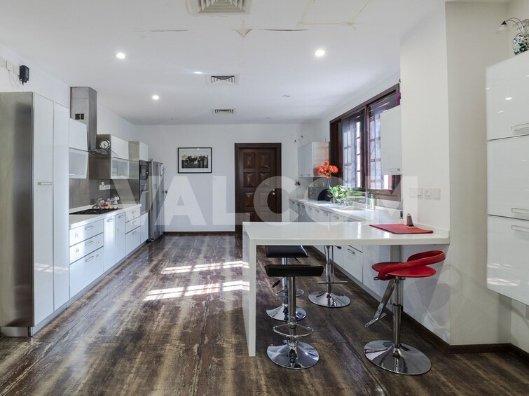  Villa for Sale, Al Jafiliya, Dubai