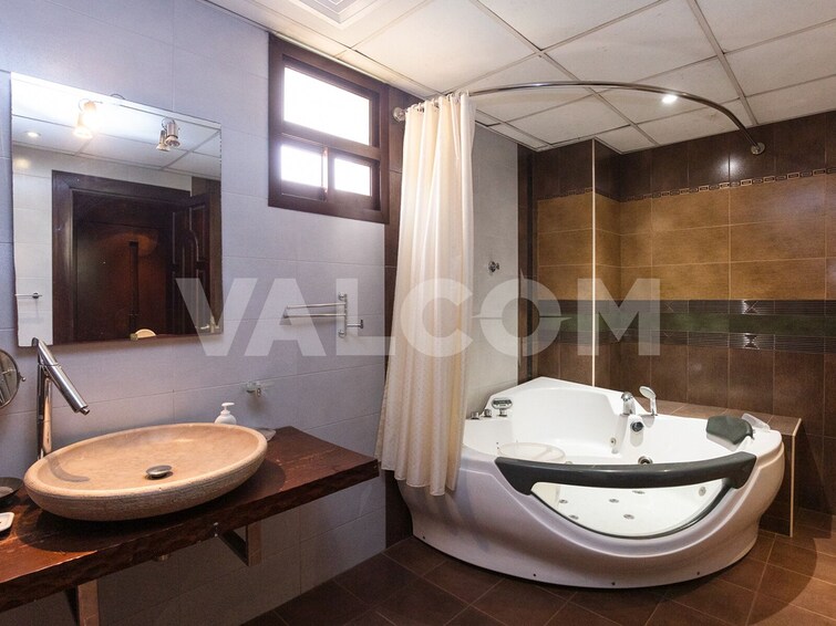  Villa for Sale, Al Jafiliya, Dubai