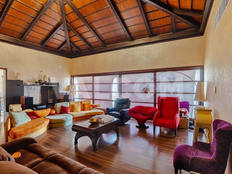  Villa for Sale, Al Jafiliya, Dubai