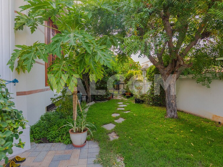  Villa for Sale, Al Jafiliya, Dubai