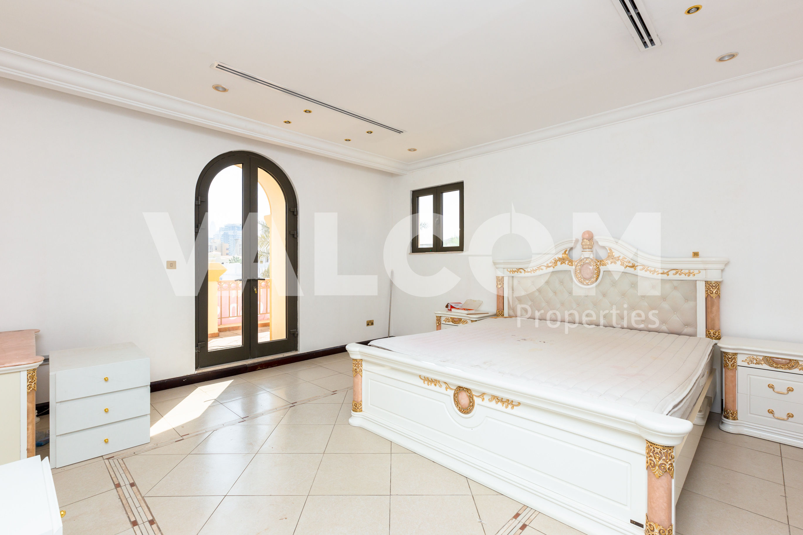  Villa for Rent, Palm Jumeirah, Dubai