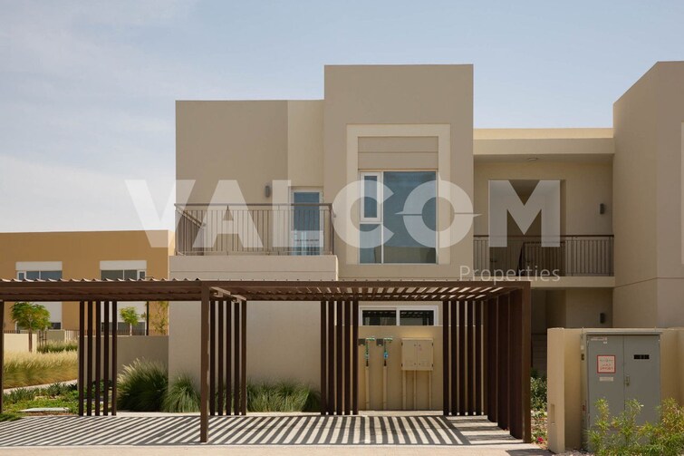  Townhouse for Sale, Dubai South, Dubai