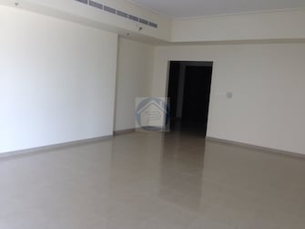 2 BR Apartment For Sale in Emirates Crown Cover Image