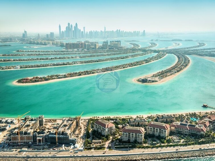 The Crescent Land for Sale, Palm Jumeirah, Dubai
