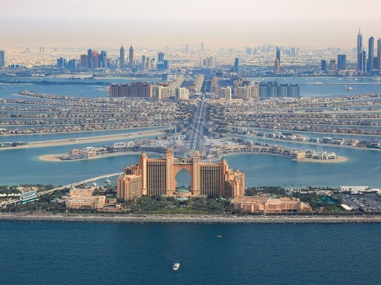 The Crescent Land for Sale, Palm Jumeirah, Dubai