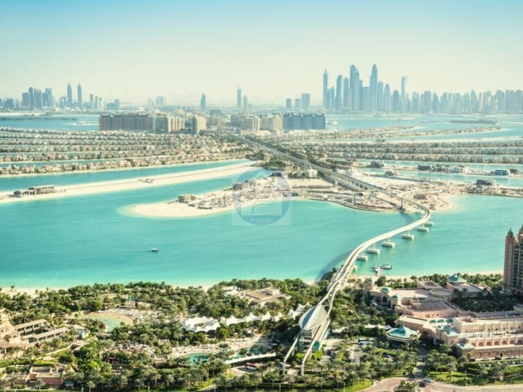 The Crescent Land for Sale, Palm Jumeirah, Dubai