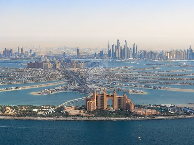 The Crescent Land for Sale, Palm Jumeirah, Dubai