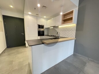 1 BR Apartment For Sale in JVC District 13