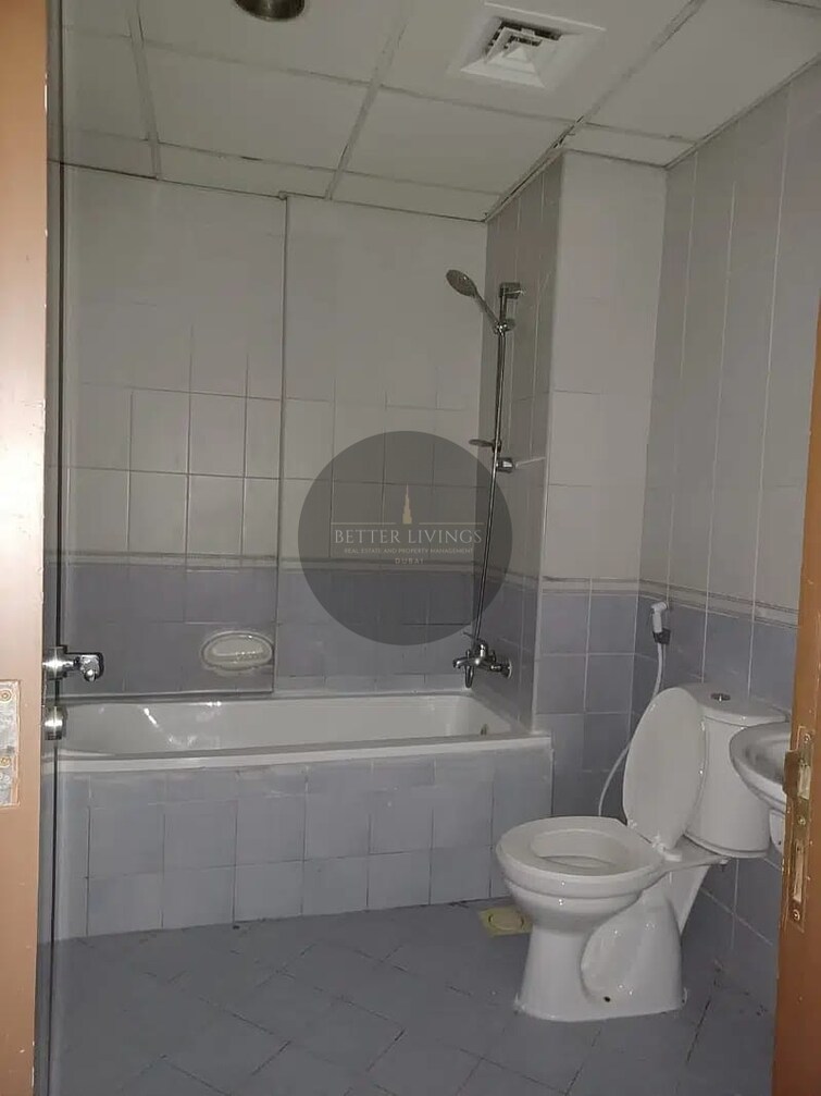  Apartment for Rent, International City, Dubai