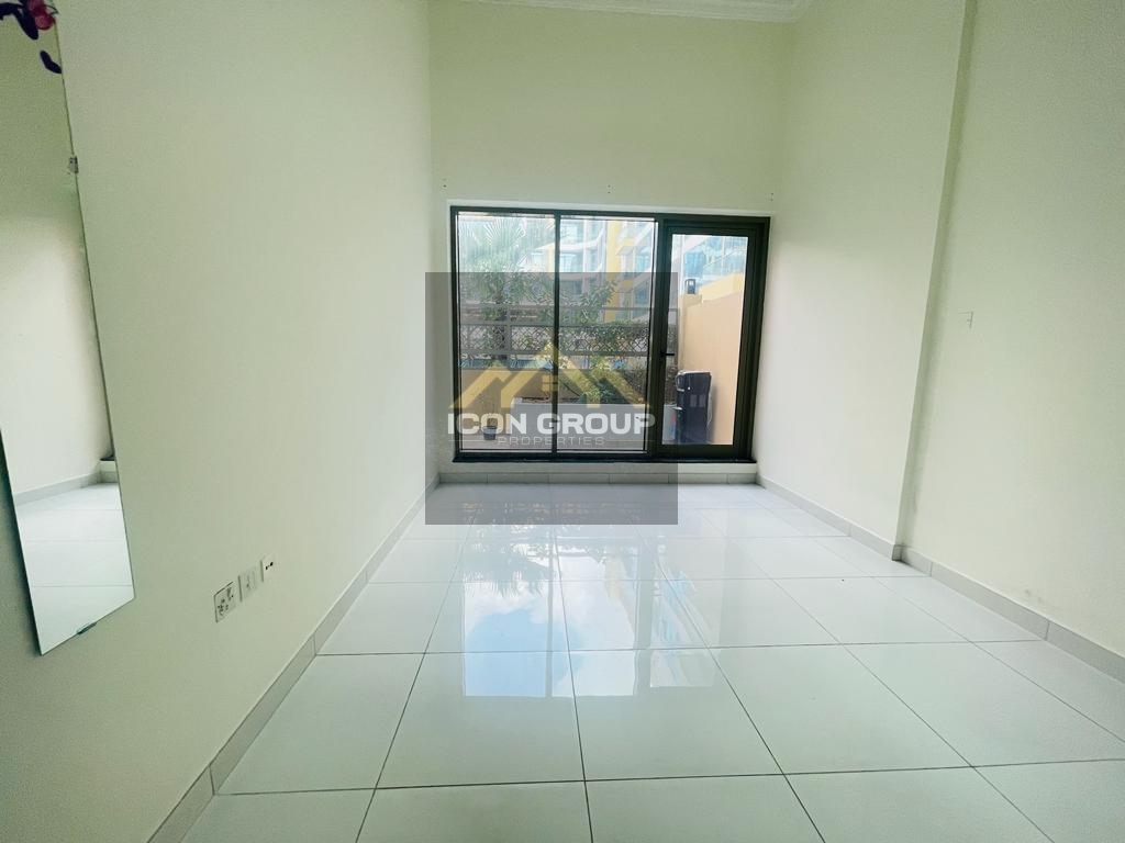 2 BR Apartment For Rent in Ajyad Building