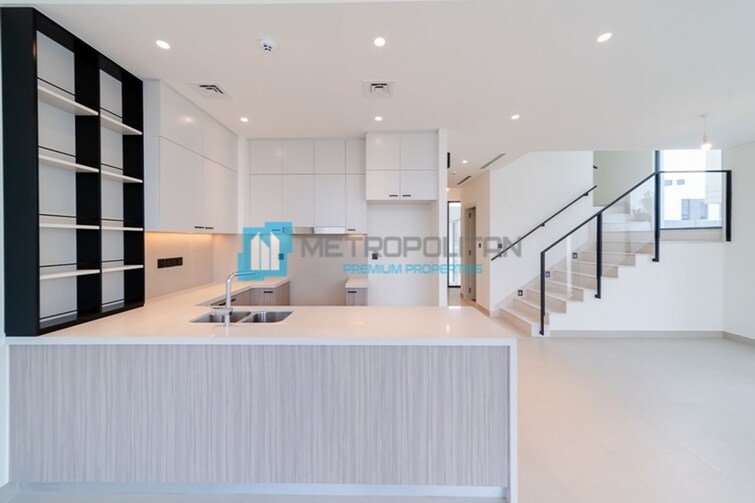 Golf Grove Villa for Sale, Dubai Hills Estate, Dubai