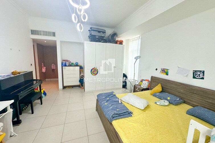 Tamweel Tower Apartment for Sale, Jumeirah Lake Towers (JLT), Dubai