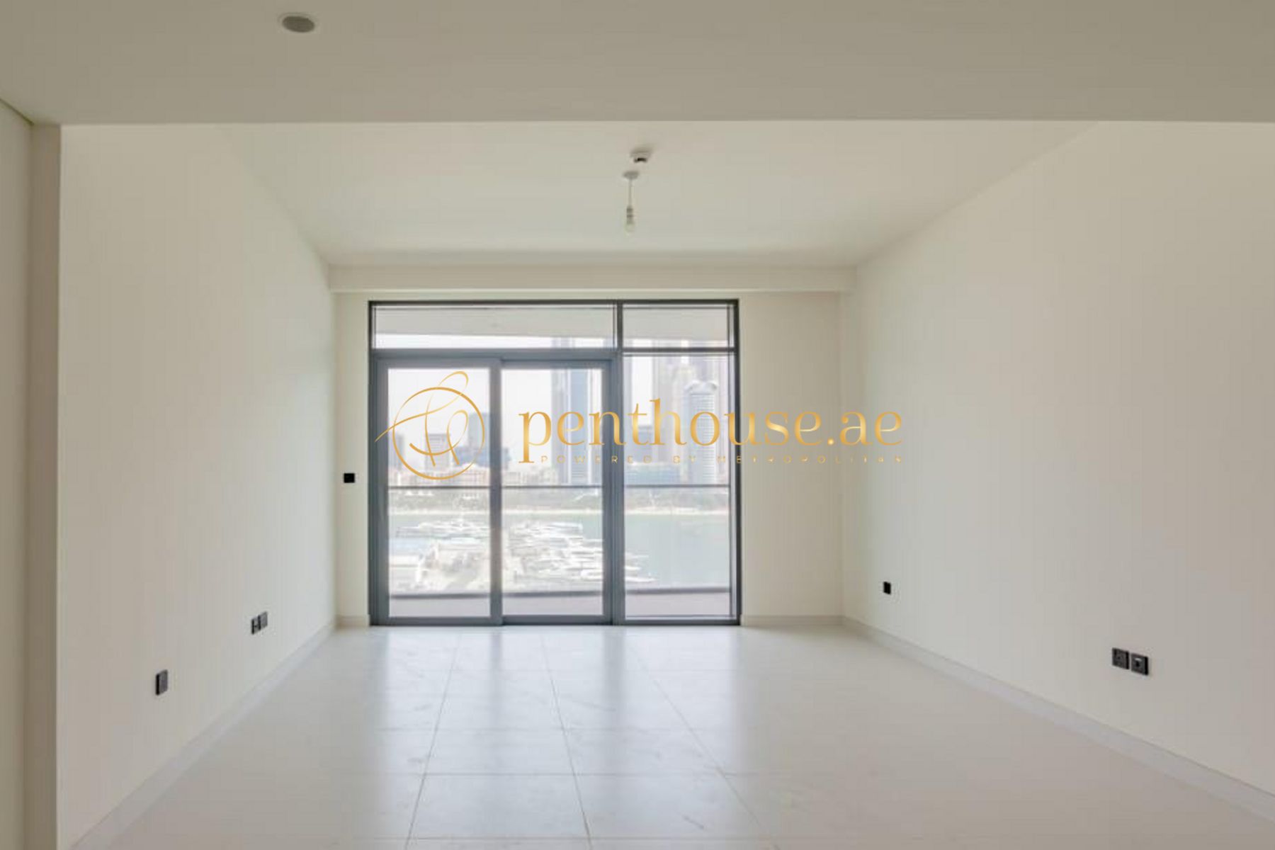 EMAAR Beachfront Apartment for Sale, Dubai Harbour, Dubai