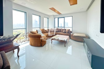 3 BR Apartment For Sale in Golf Tower Cover Image