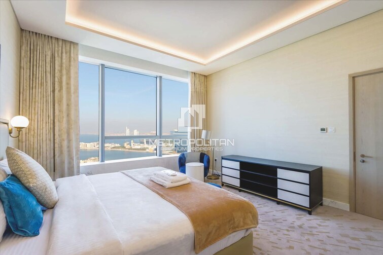 The Palm Tower Apartment for Sale, Palm Jumeirah, Dubai