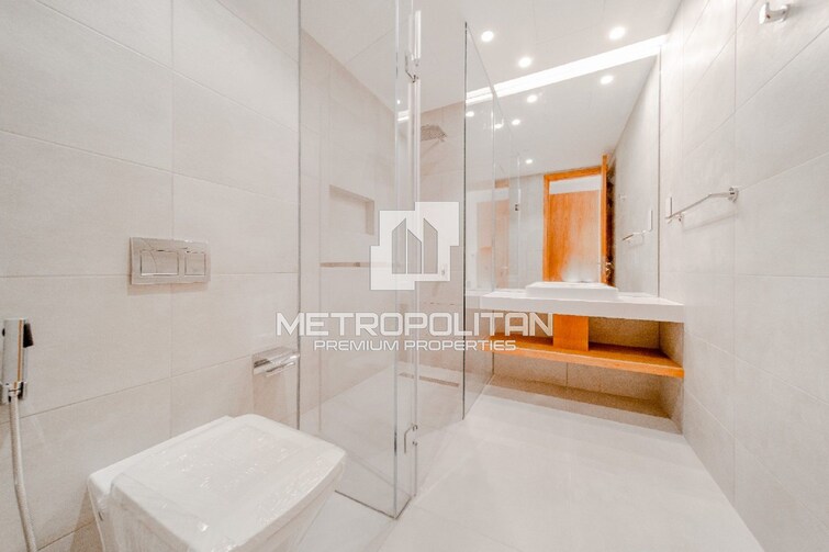 1 JBR Apartment for Sale, Jumeirah Beach Residence (JBR), Dubai