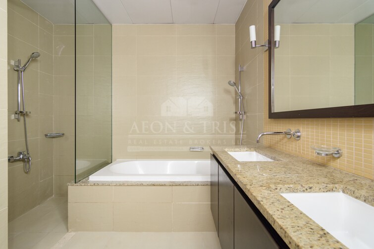 Tiara Residences Apartment for Rent, Palm Jumeirah, Dubai