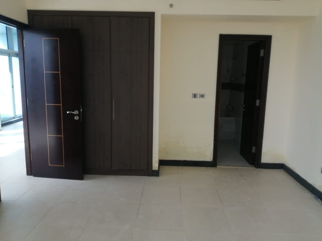  Apartment for Rent, Dubai Residence Complex, Dubai