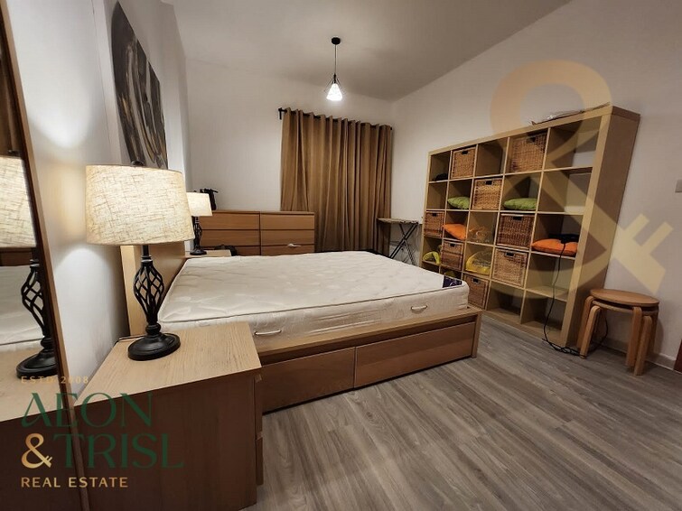 Al Ghozlan Apartment for Rent, The Greens, Dubai