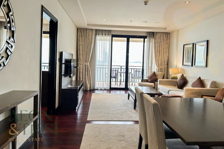  Apartment for Sale, Palm Jumeirah, Dubai