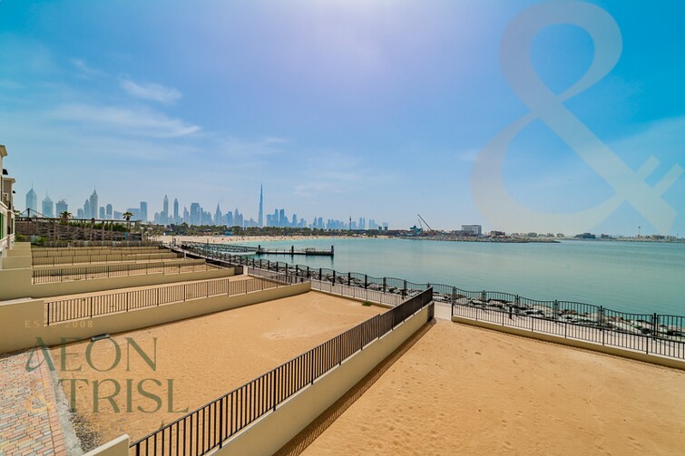 La Mer Townhouse for Rent, Jumeirah, Dubai