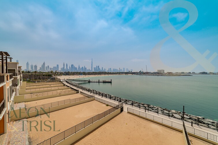 La Mer Townhouse for Rent, Jumeirah, Dubai