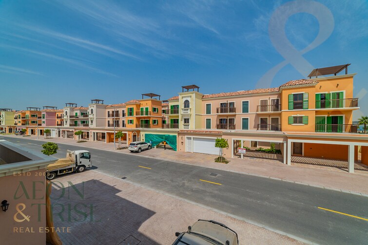 La Mer Townhouse for Rent, Jumeirah, Dubai