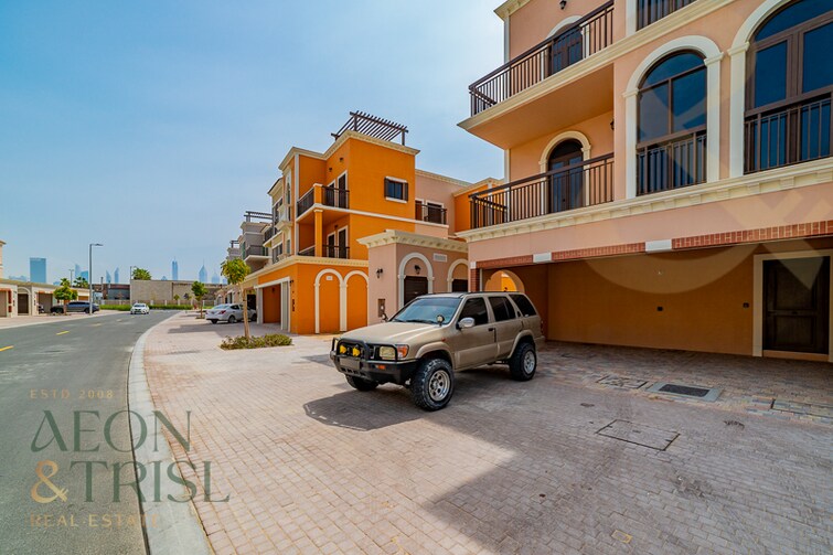 La Mer Townhouse for Rent, Jumeirah, Dubai