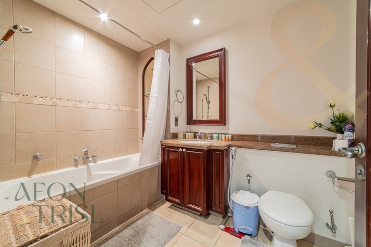 Old Town Apartment for Sale, Downtown Dubai, Dubai