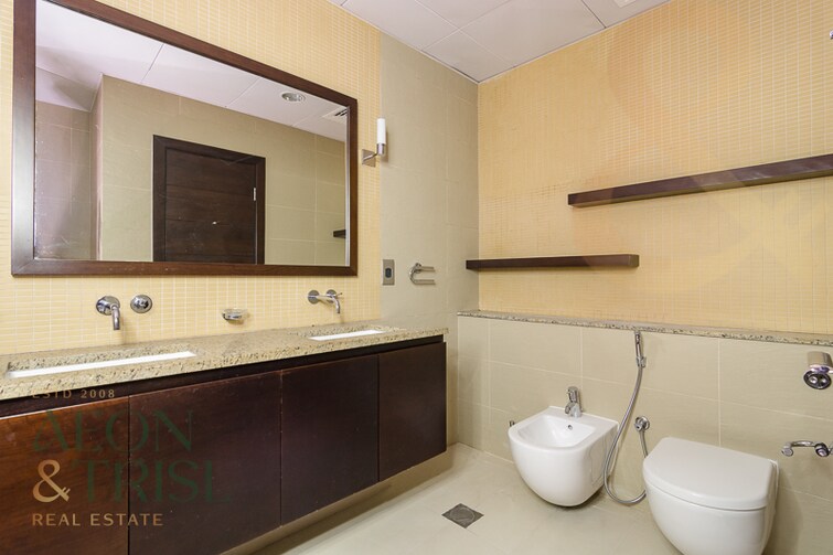 Tiara Residences Apartment for Rent, Palm Jumeirah, Dubai