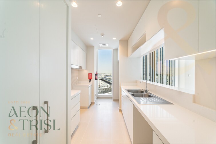 Dubai Creek Harbour Apartment for Sale, The Lagoons, Dubai